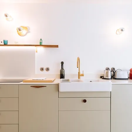 & Spacious For 6 * Paris